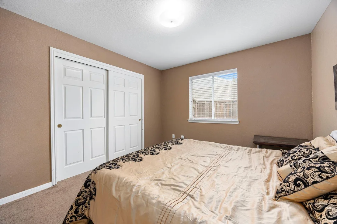 Photo of 24003 Lestergate Drive