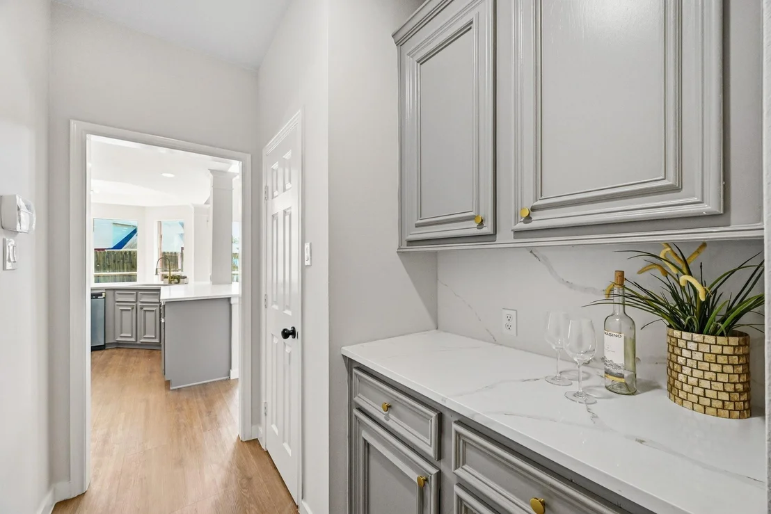Photo of 16010 Ashvale Drive