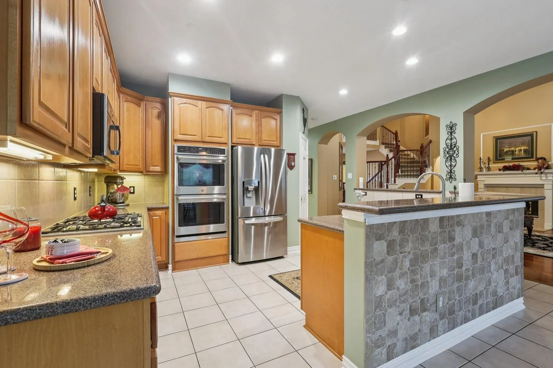Photo of 182 N Hazelcrest Circle