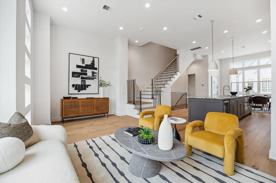 Photo of 2119 Emancipation Avenue