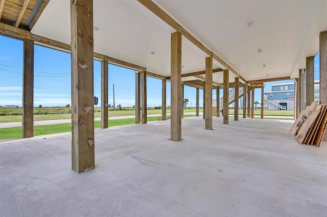 Photo of 1627 Bay Pointe Drive