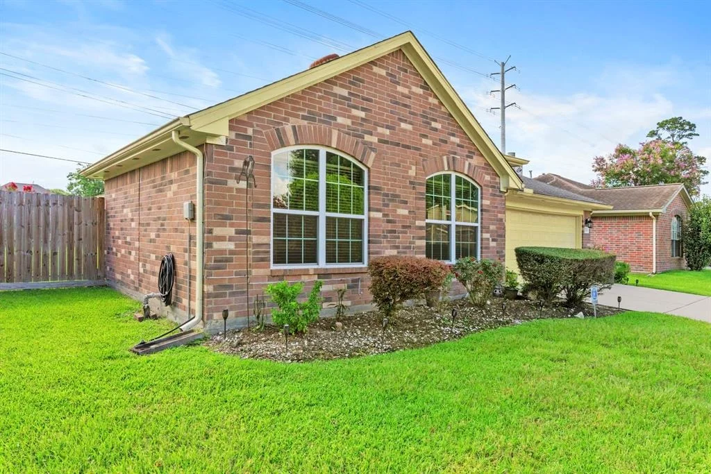 Photo of 1126 Heathfield Drive