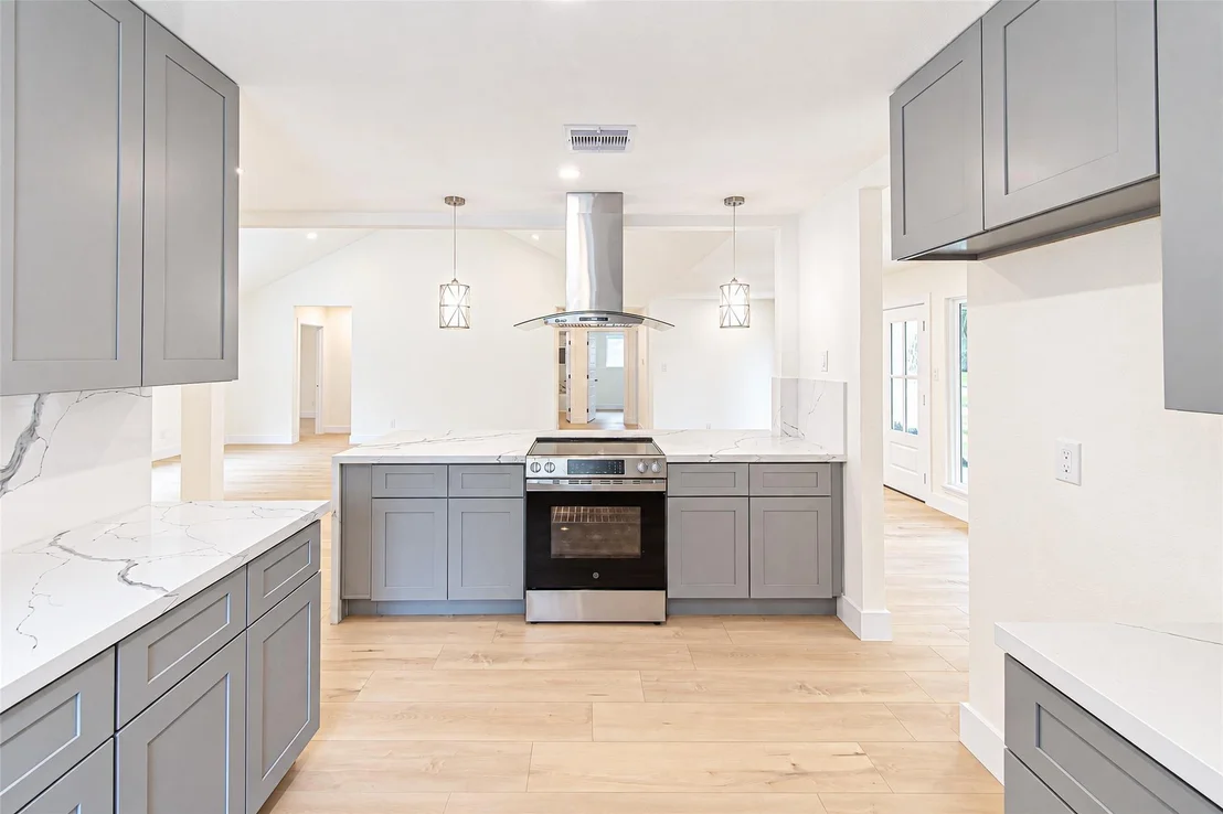 Photo of 8002 Candle Lane