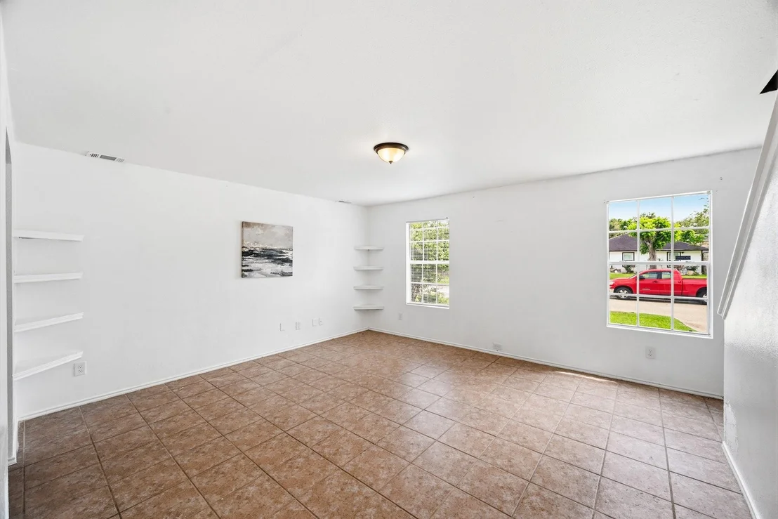 Photo of 6206 Greenwick Lane