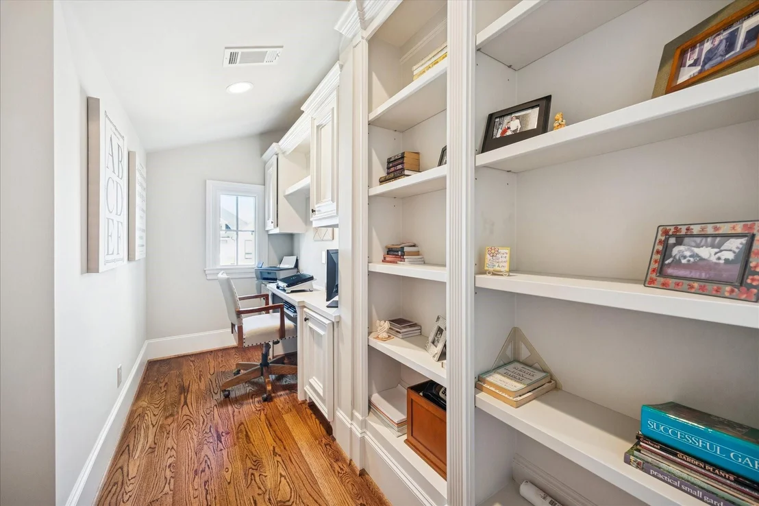 Photo of 1525 Wakefield Drive