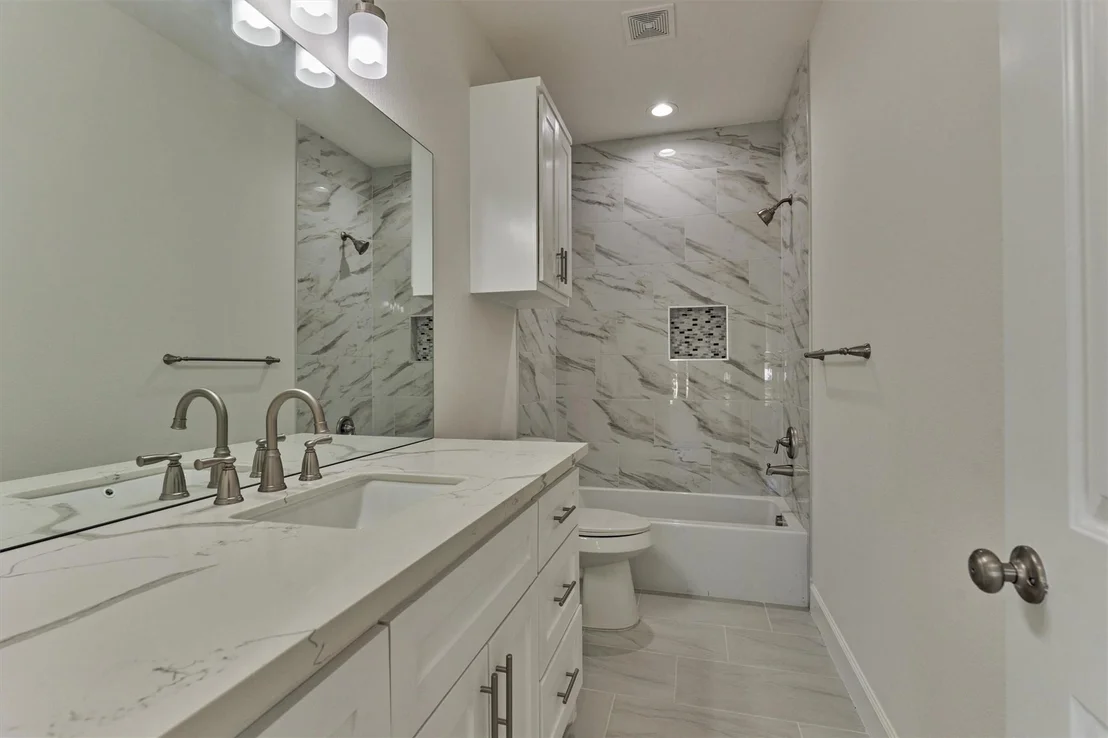 Photo of 1718 Eastvale Drive