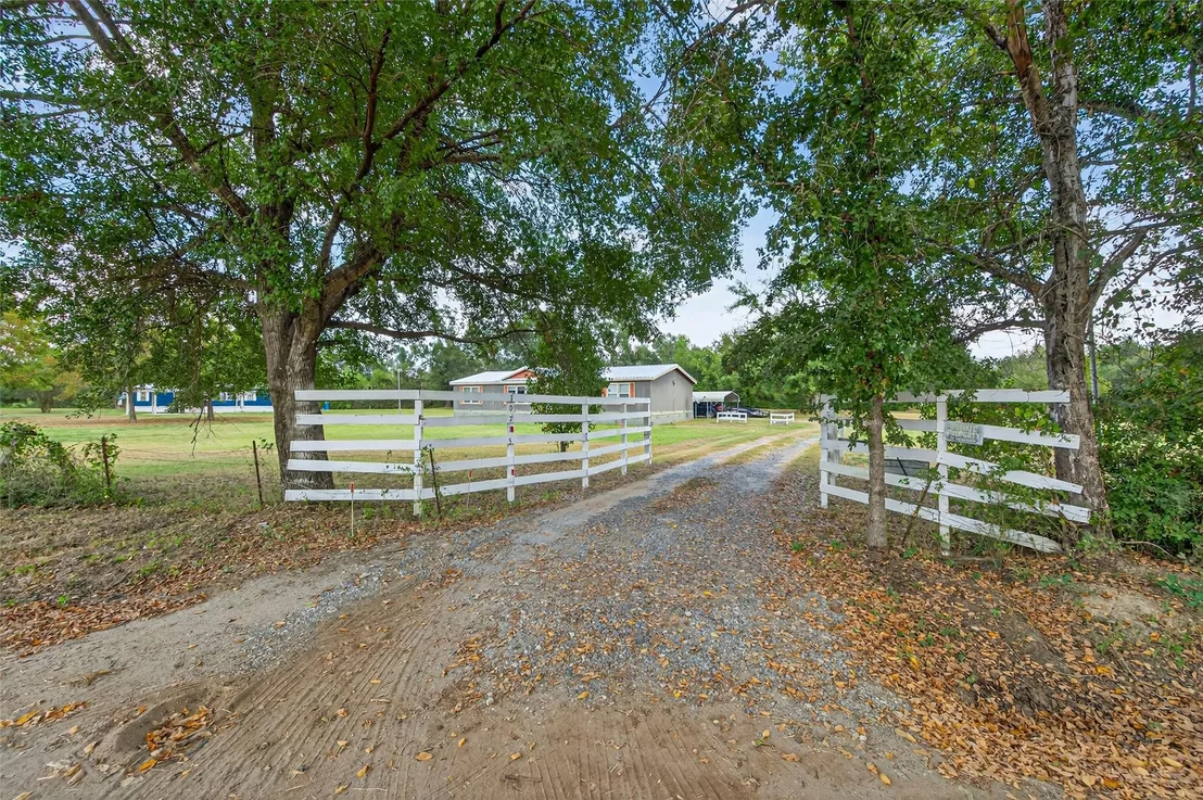 Photo of 10715 Bozeman Ferry Road