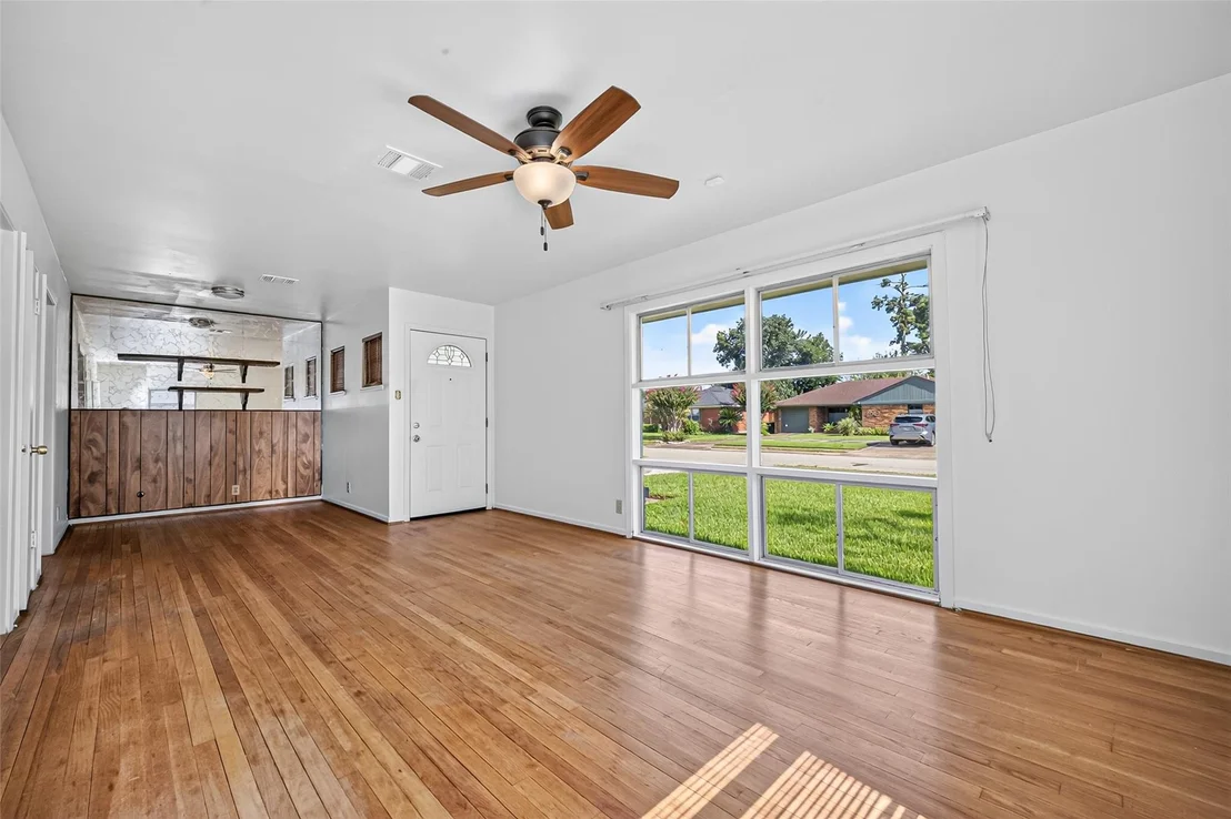 Photo of 6307 Pineshade Lane