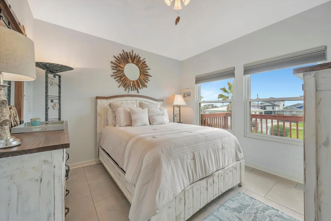 Photo of 23111 Miramar Circle