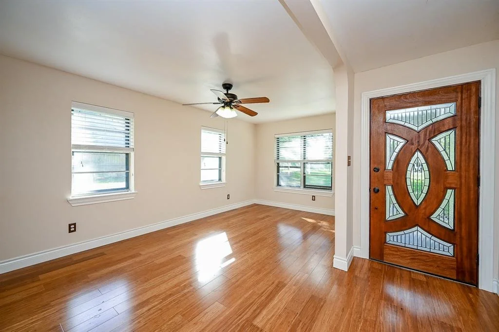 Photo of 5403 Rose Lane
