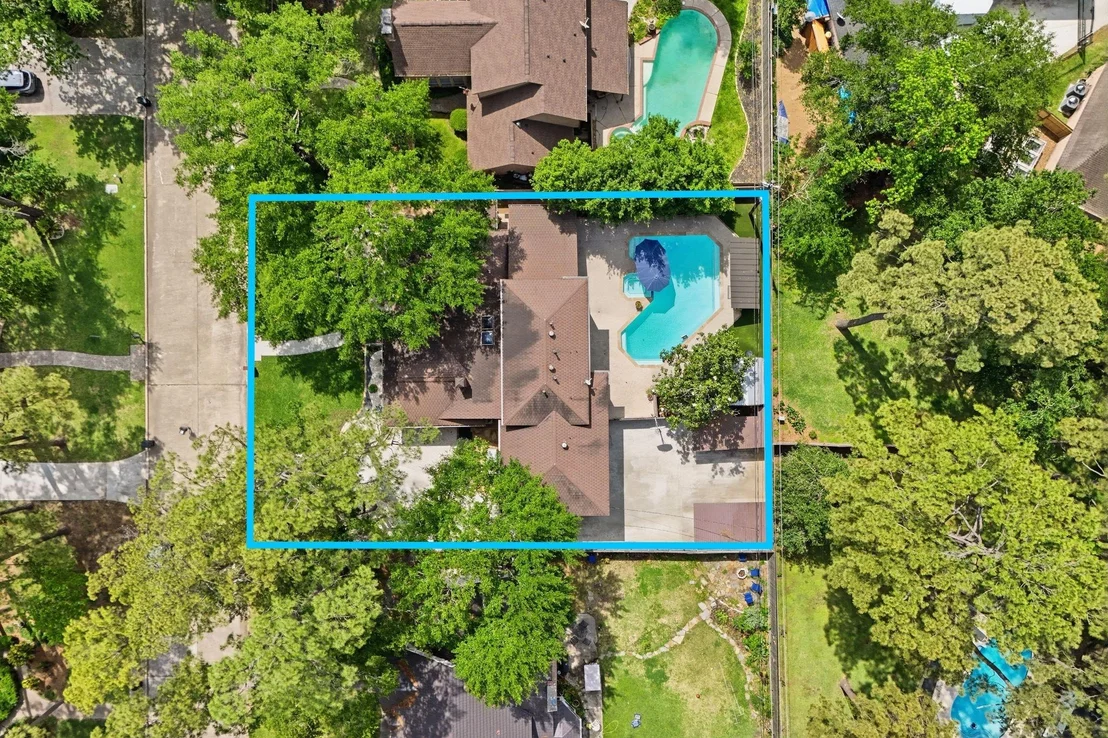 Photo of 15007 Benfer Road