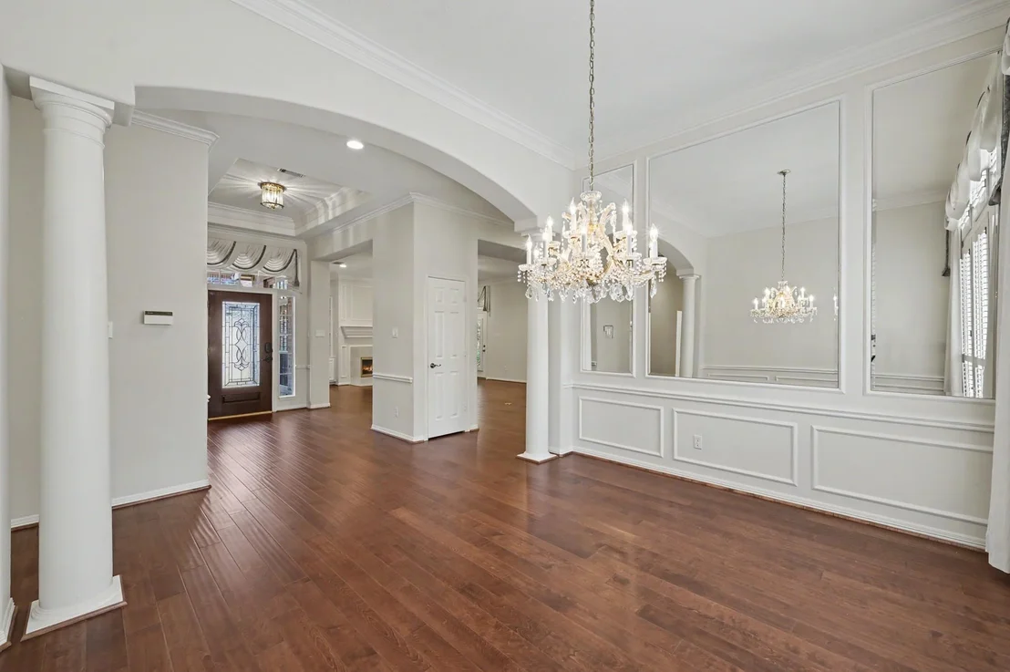 Photo of 22 N Castlegreen Circle