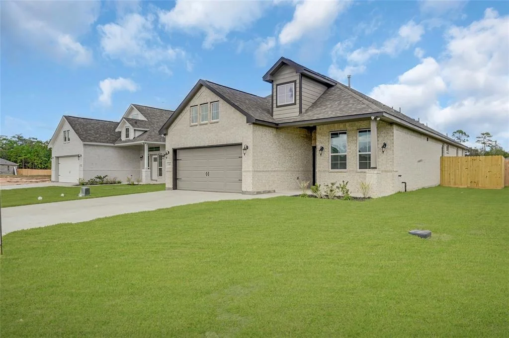 Photo of 214 Alder Loop