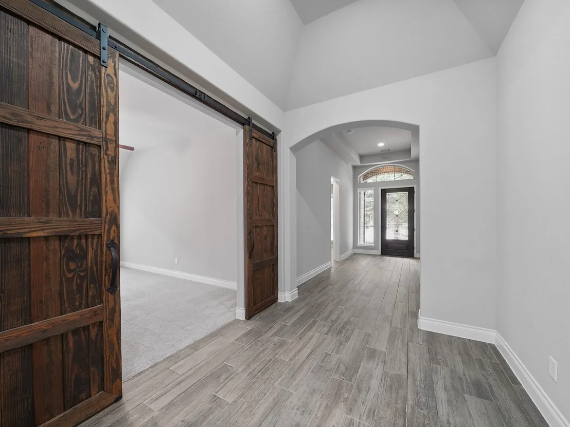 Photo of 28426 Sycamore Falls Lane