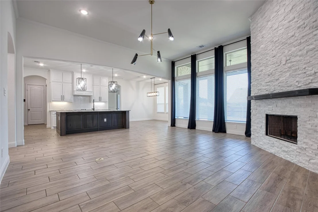 Photo of 3931 Monterrey Oak Way