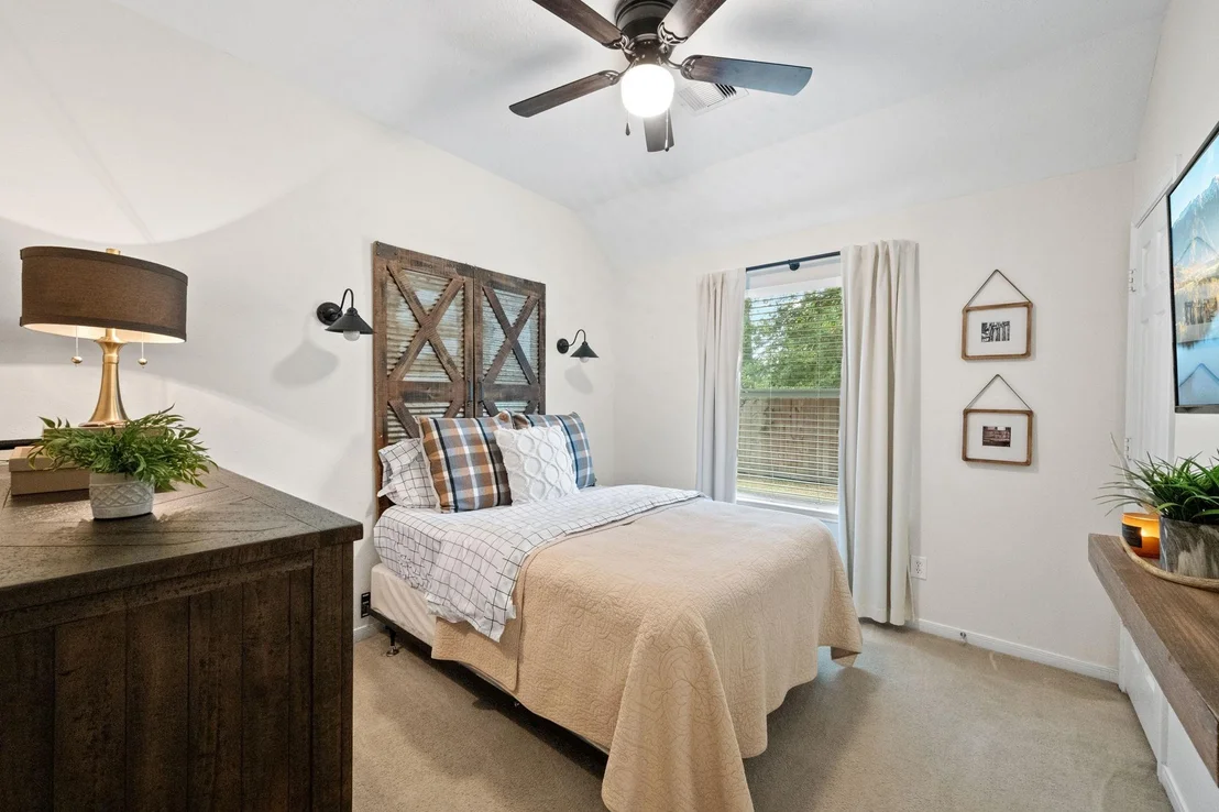 Photo of 15906 Dunes Drive