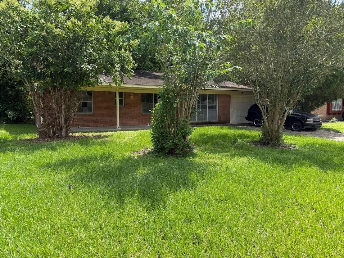 Photo of 5230 Greylog Drive