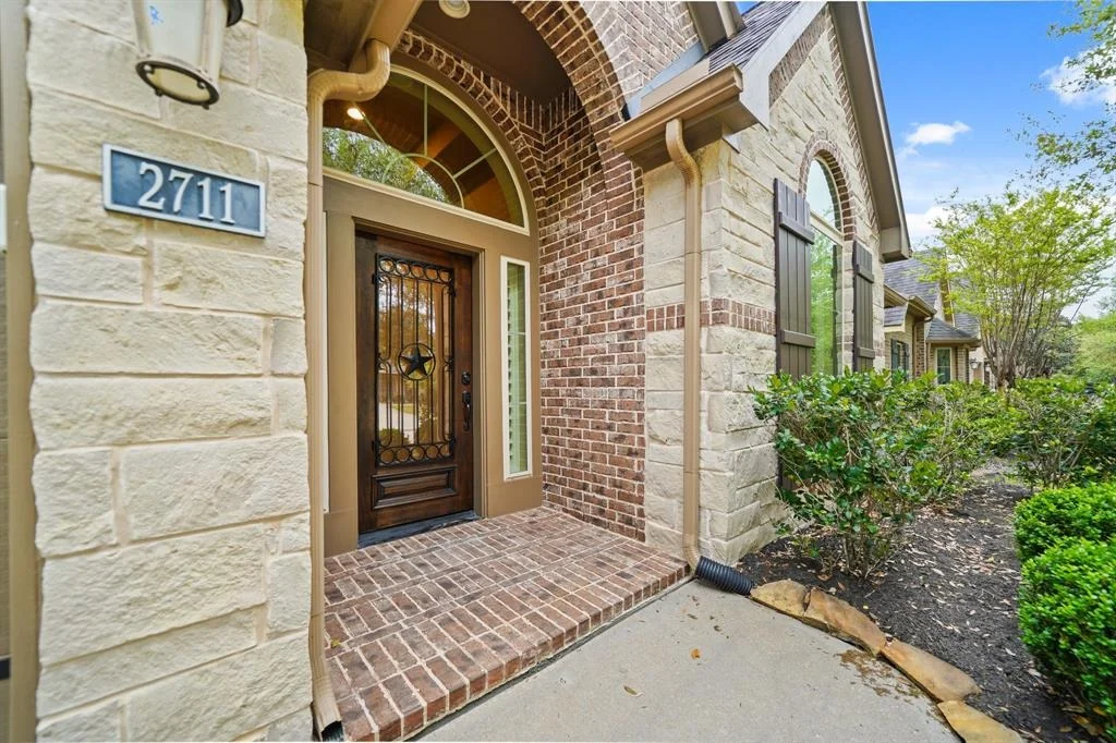 Photo of 2711 Park Hills Drive