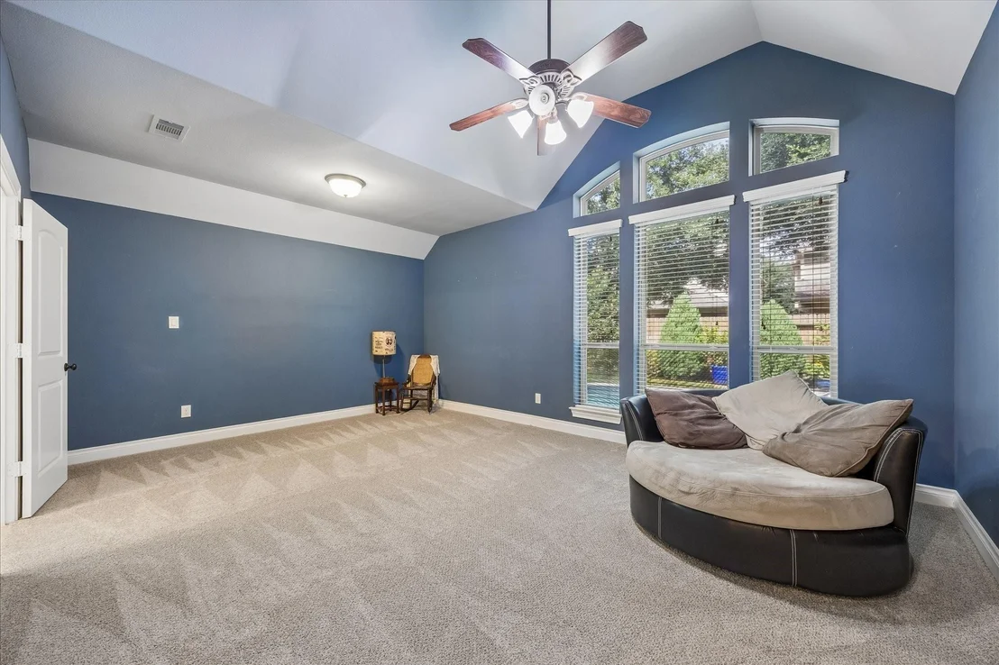 Photo of 10223 Radcliff Lake Drive