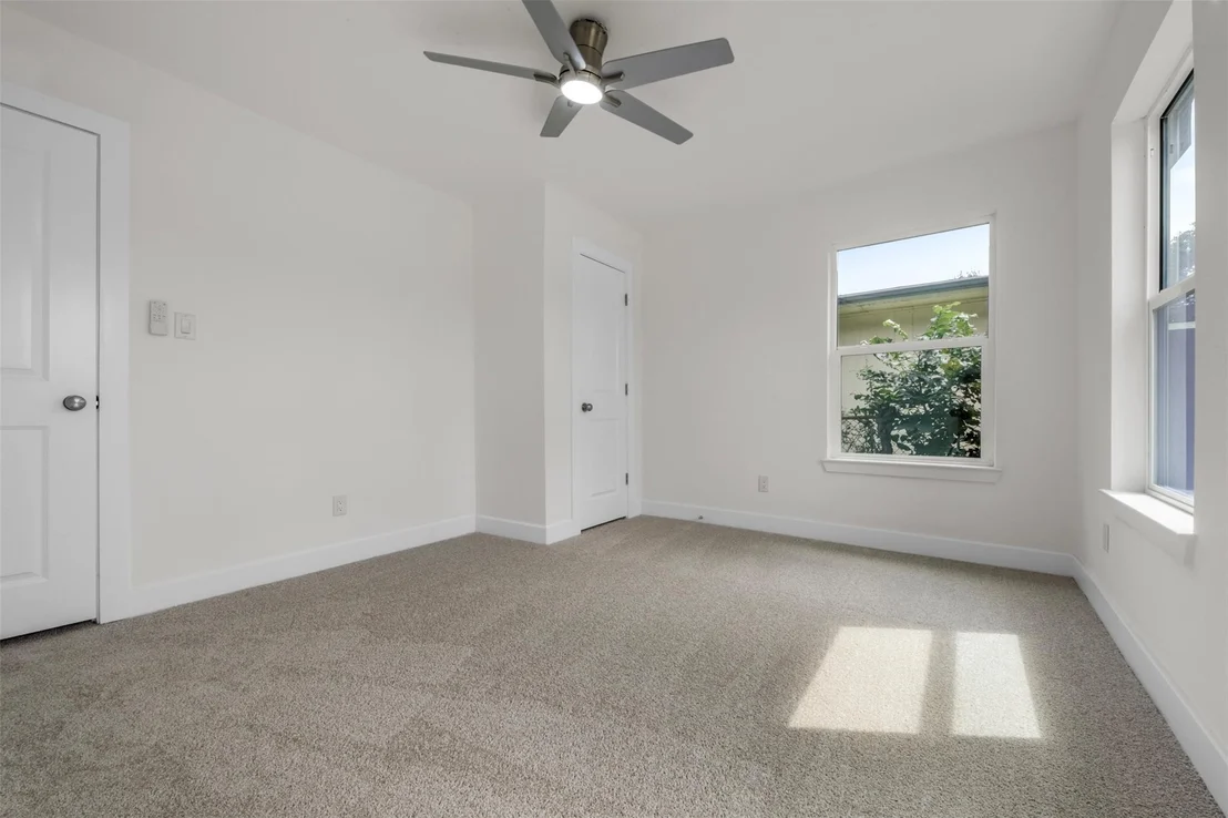 Photo of 1106 W Thomas Avenue