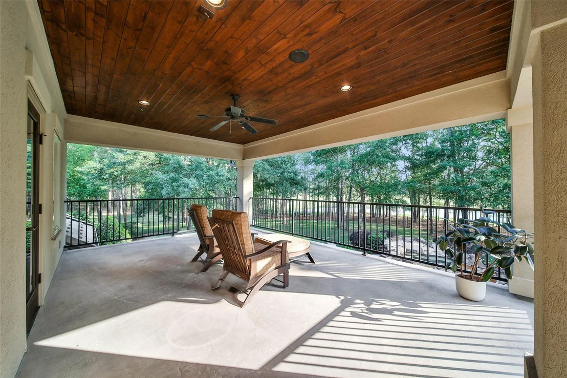 Photo of 852 Eagle Pointe
