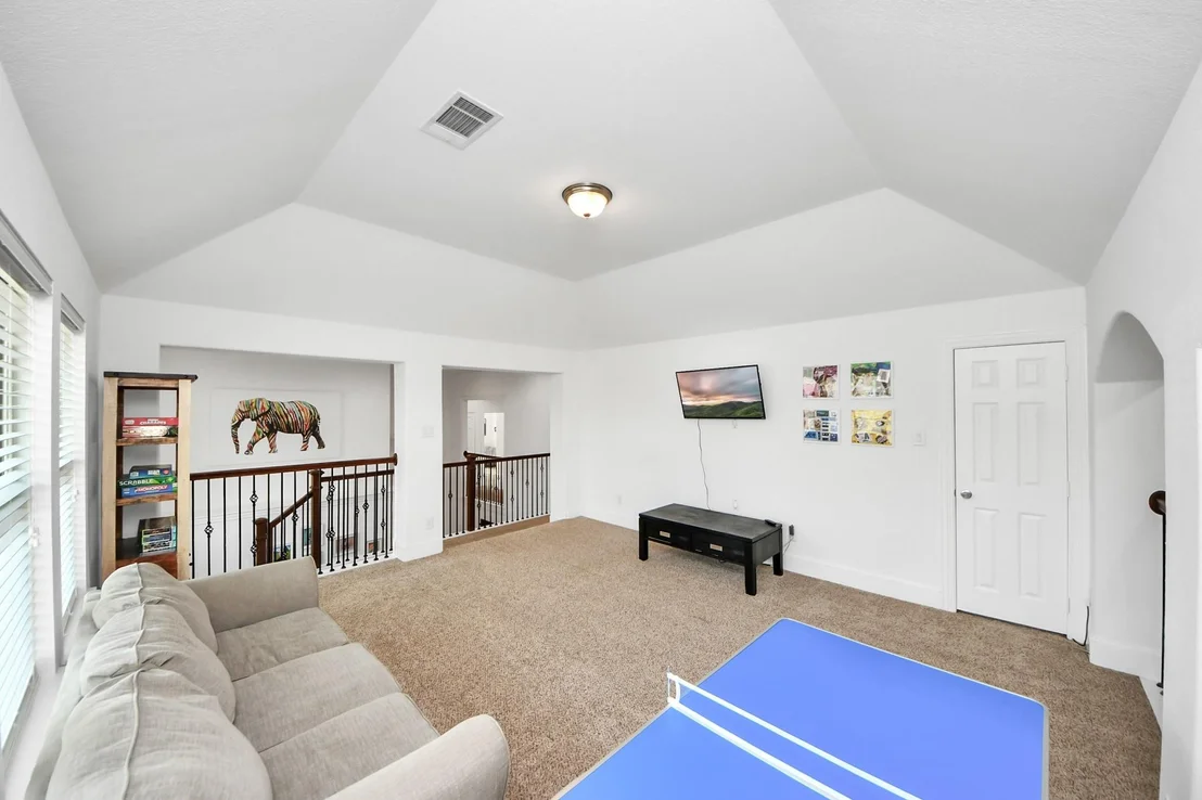 Photo of 2842 Walnut Crest Drive