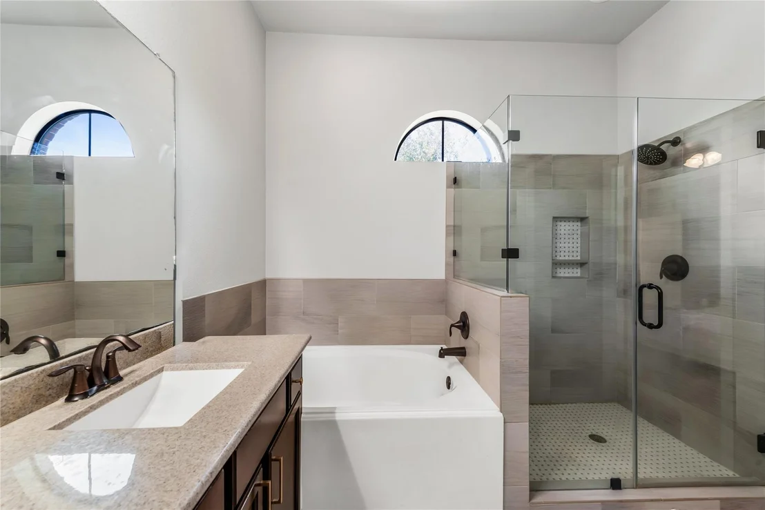 Photo of 702 Aulia Lane