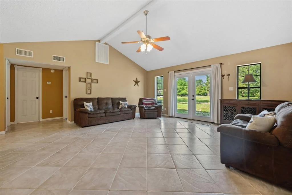 Photo of 208 County Road 2235