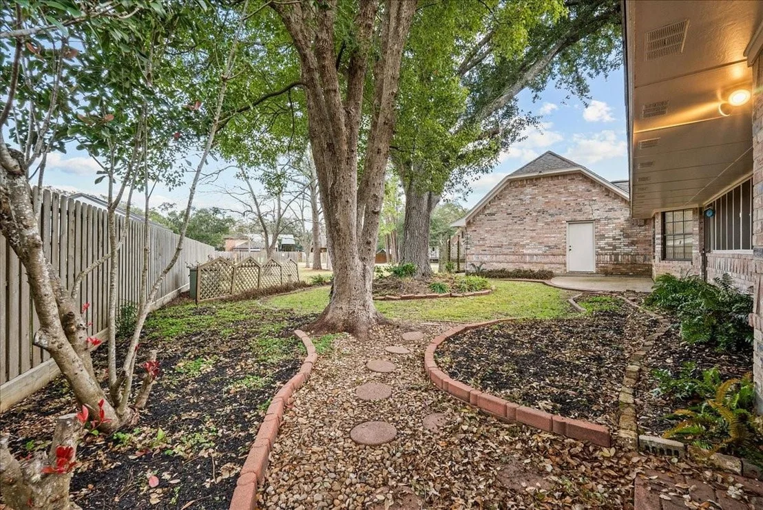Photo of 710 Bayou Crest Circle