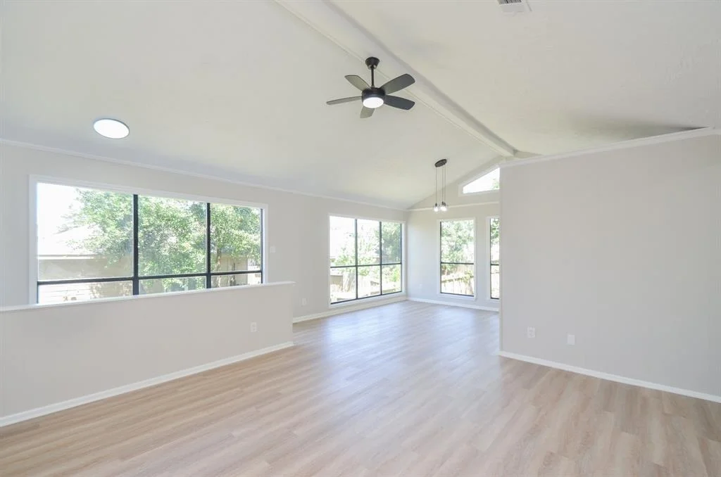 Photo of 106 Magnolia Lane