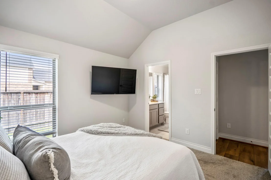 Photo of 19427 Gray Mare Drive