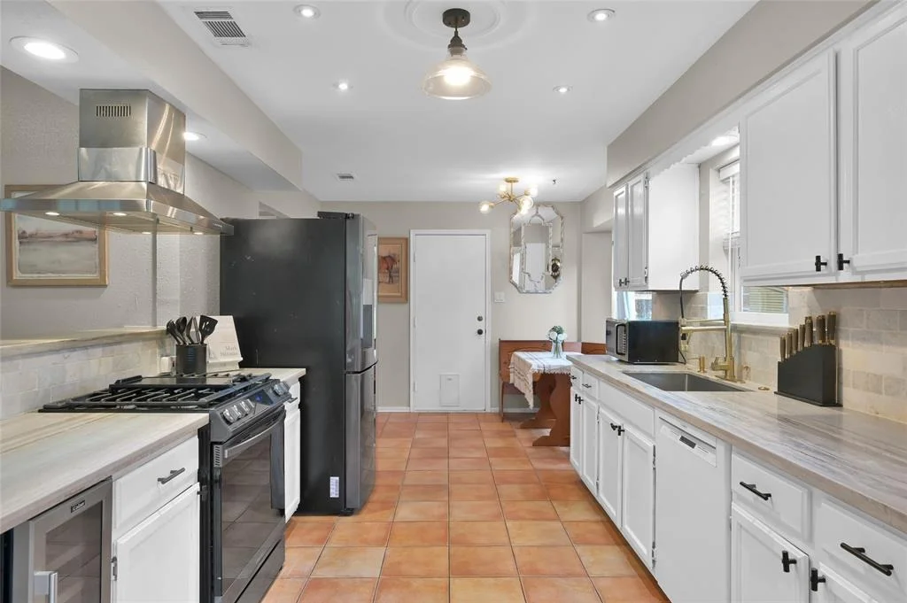 Photo of 2034 Cherry Laurel Drive