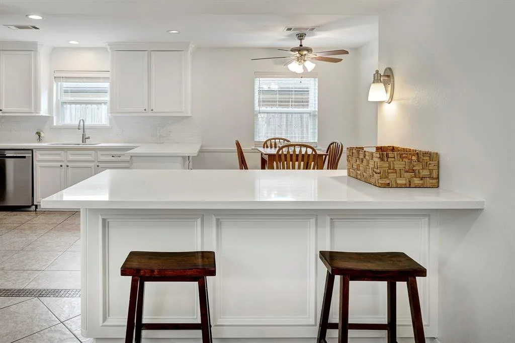 Photo of 4811 Benning Drive