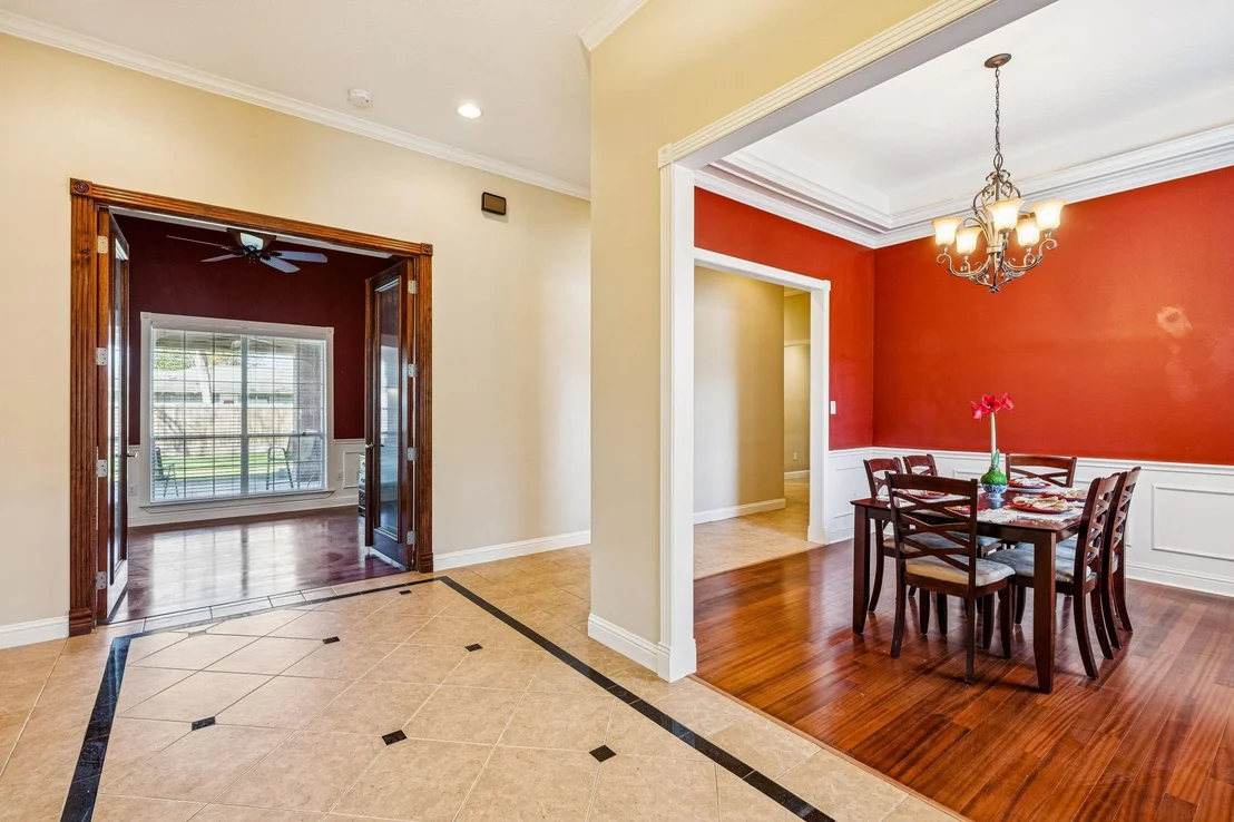 Photo of 2217 Bernie Avenue