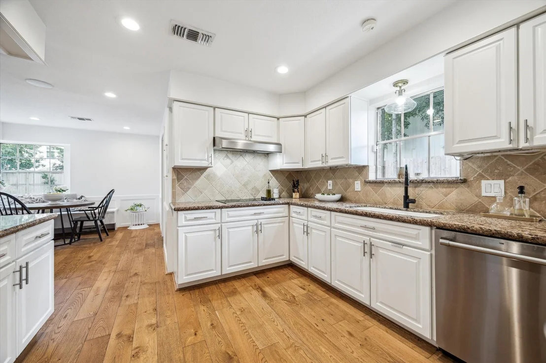 Photo of 13415 Myrtlea Drive