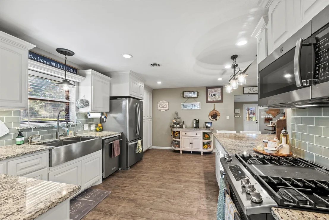 Photo of 1203 Lemm Road 2