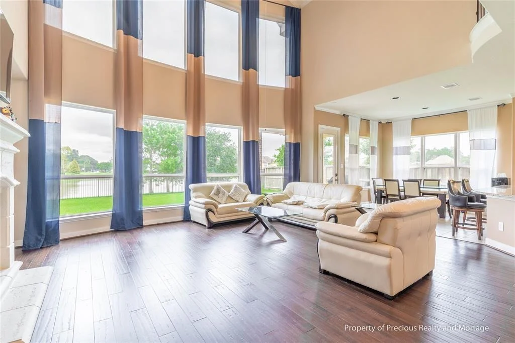 Photo of 6019 Green Meadows Lane