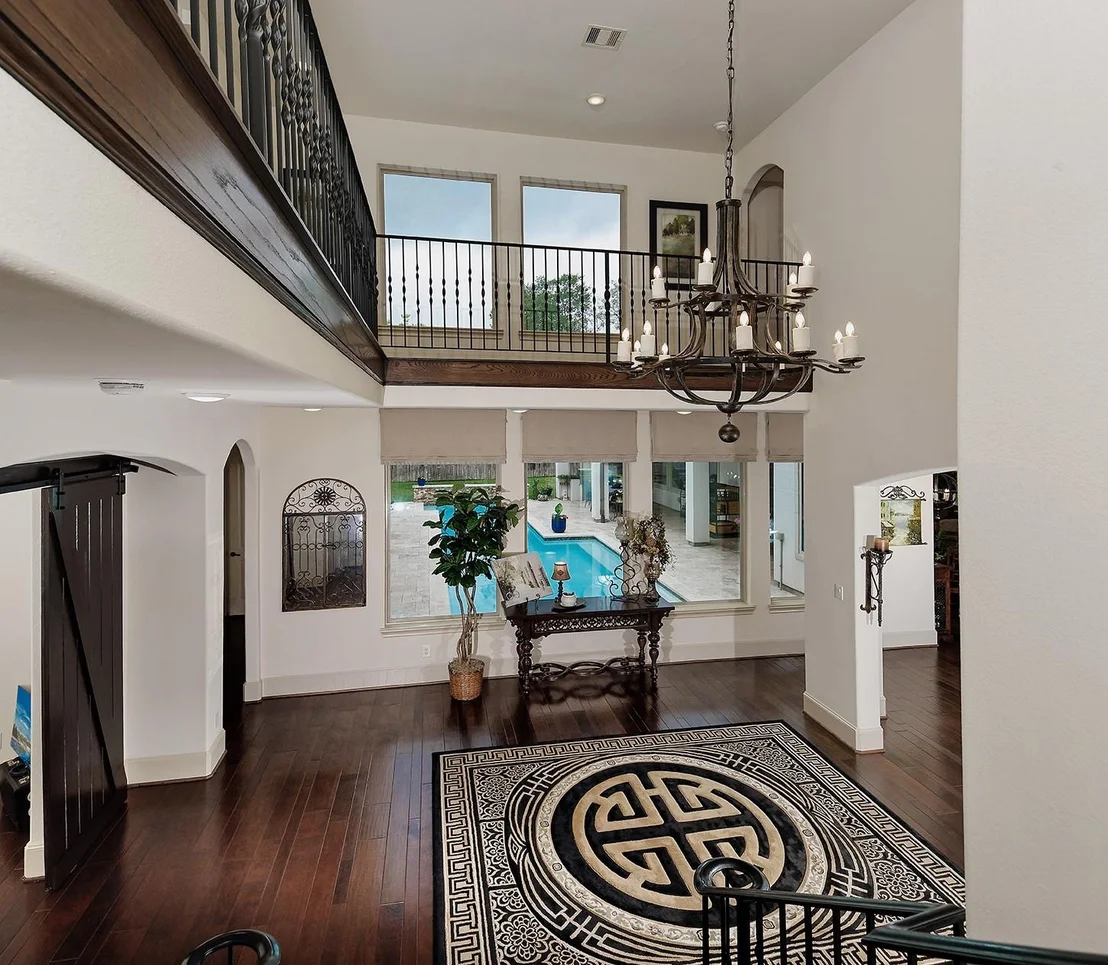Photo of 105 Larkhaven Drive