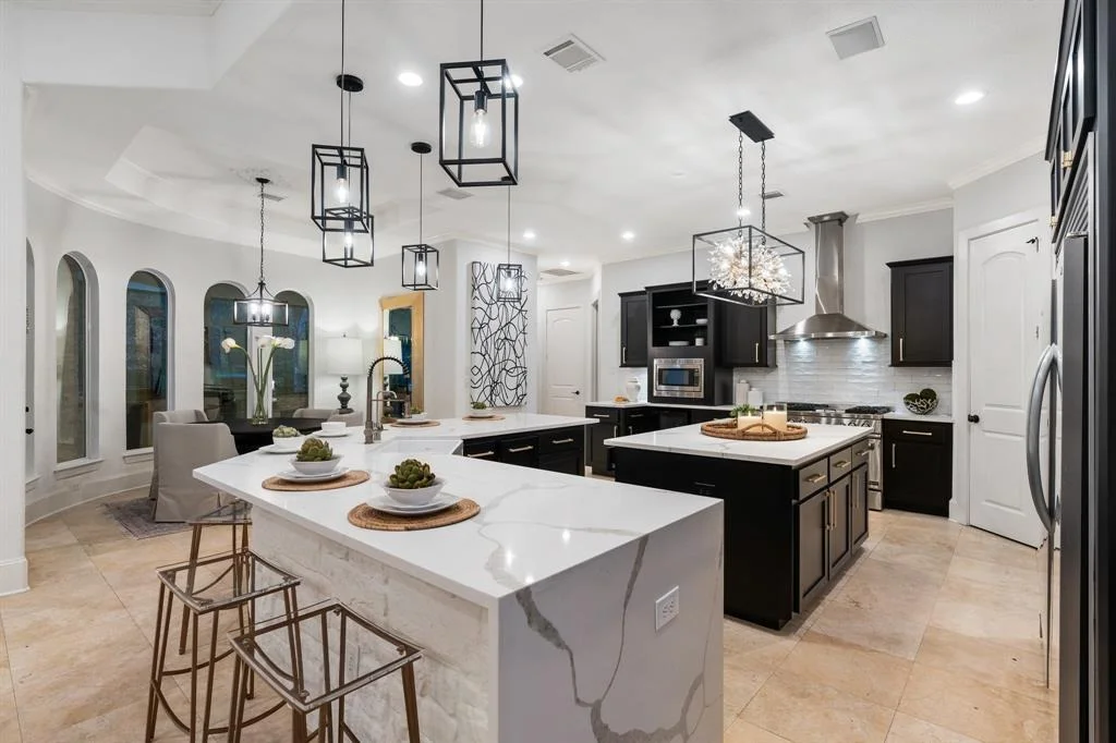 Photo of 337 W Pines Drive