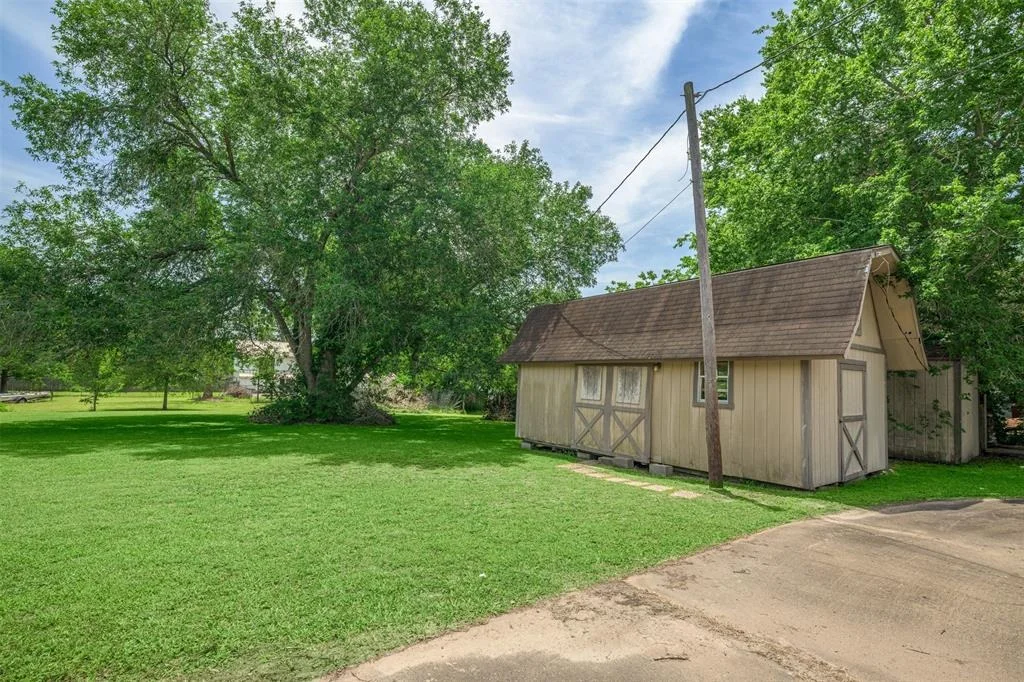 Photo of 207 Oak Hill Drive