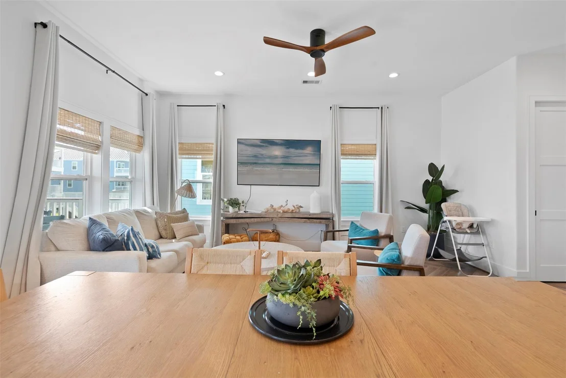 Photo of 3807 Neptune