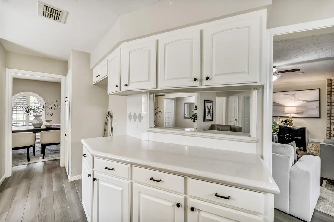 Photo of 7522 Deep Forest Drive