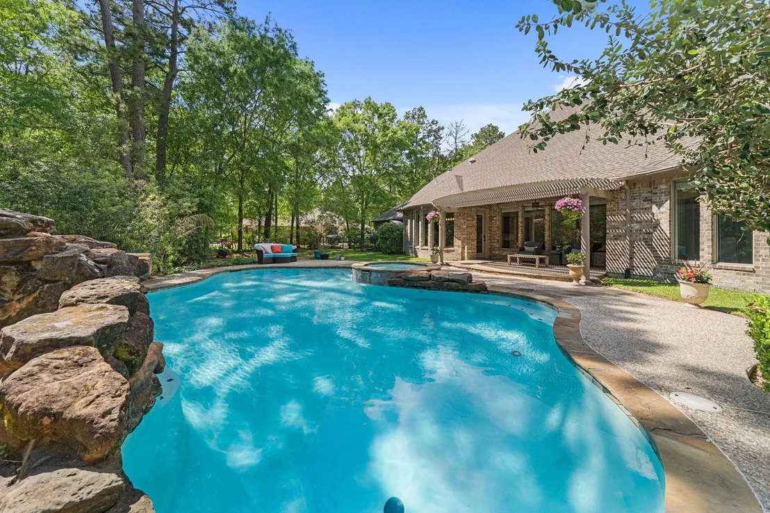 Photo of 3922 Waterbend Cove