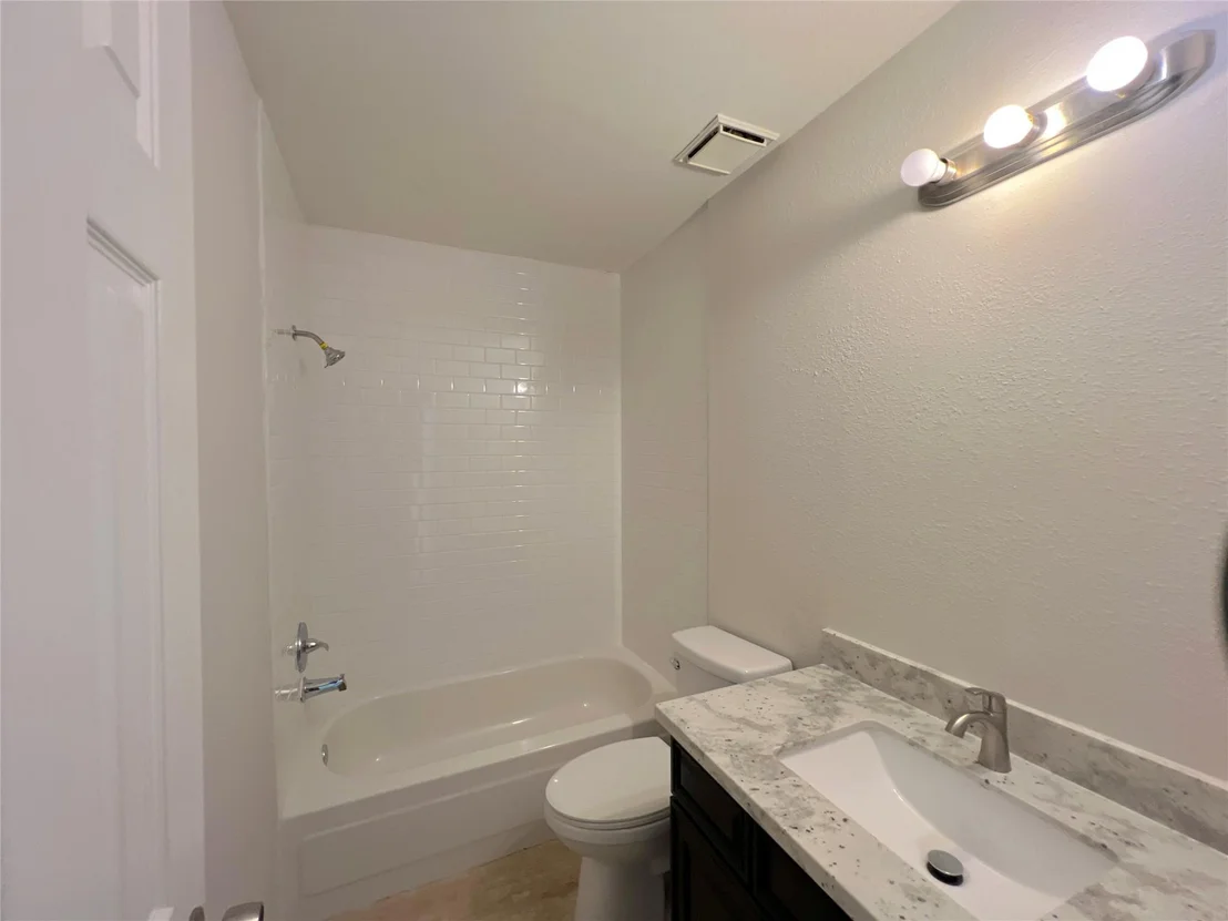 Photo of 7507 Alcomita Drive