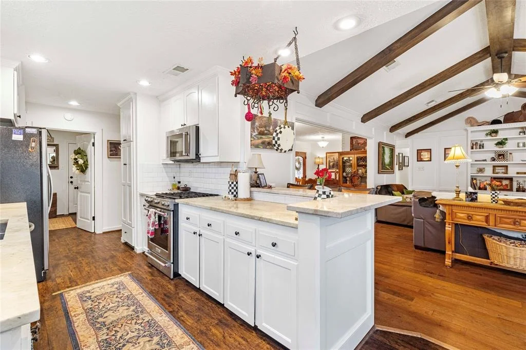 Photo of 2407 Quail Hollow Drive