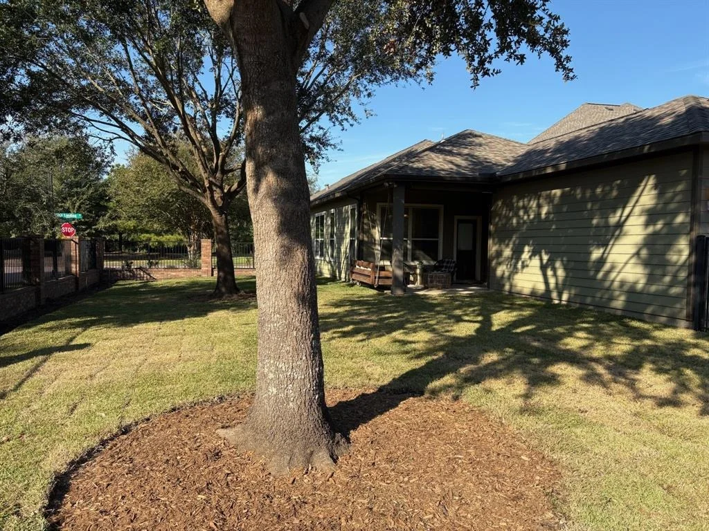 Photo of 18319 Holts Landing Drive