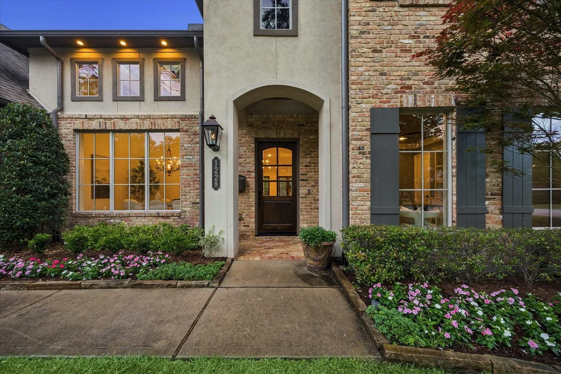 Photo of 1228 Archley Drive