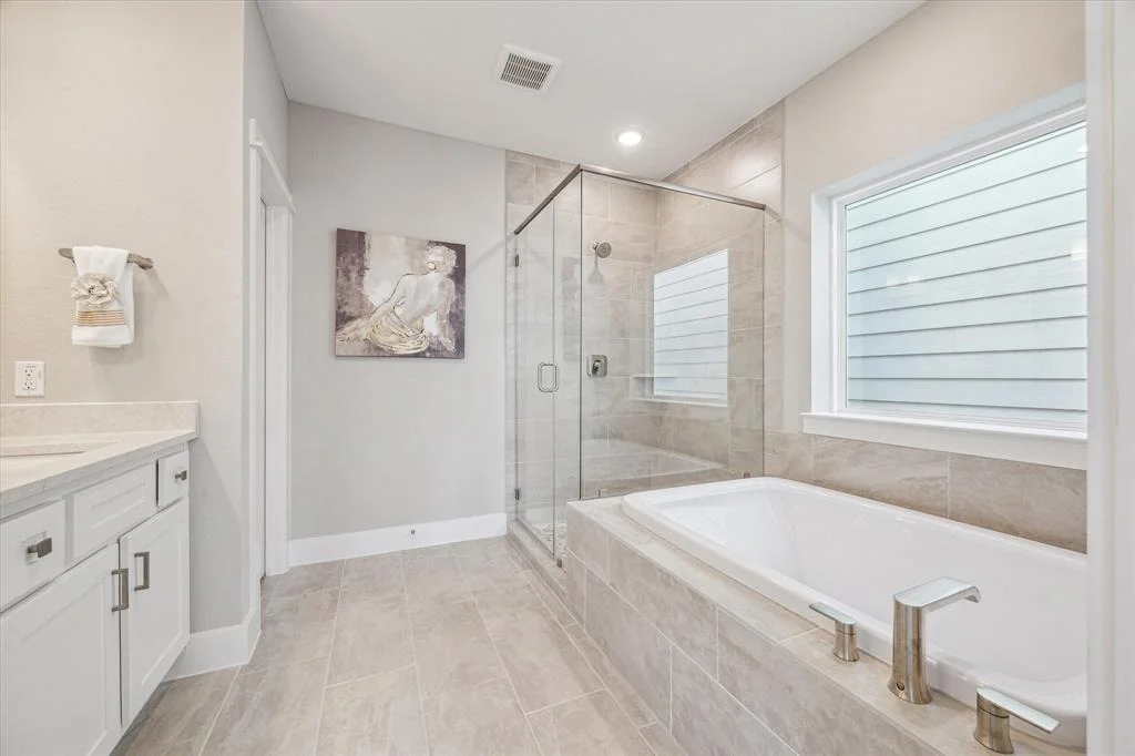 Photo of 16036 Mason Run Drive