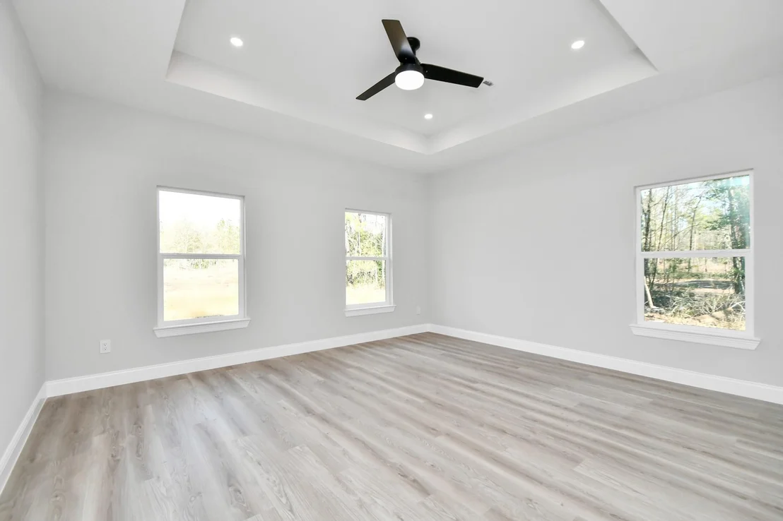 Photo of 805 Road 5203