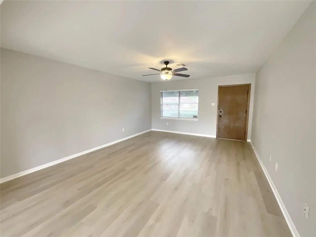 Photo of 225 Robin Street